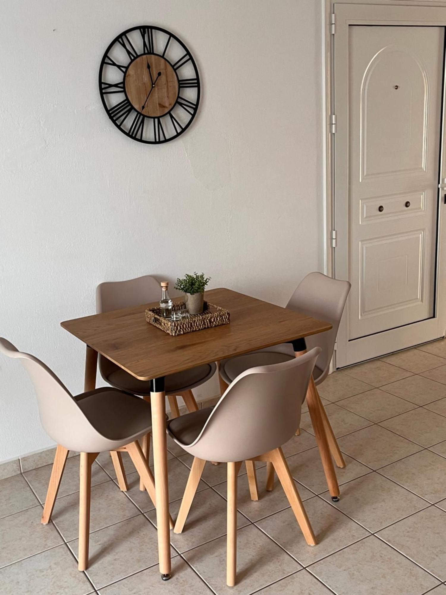 Maria Apts Istron Exteriör bild